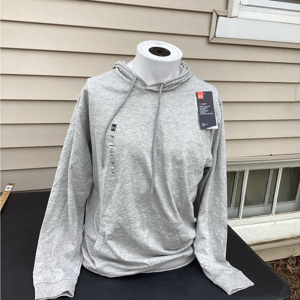 Men’s Pullover Medium Under Armour Sweatshirt Gray - image 1